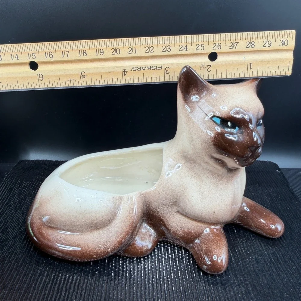 Vintage Siamese Cat Ceramic Planter Blue Eyes Mid Century Modern Figurine 9.5